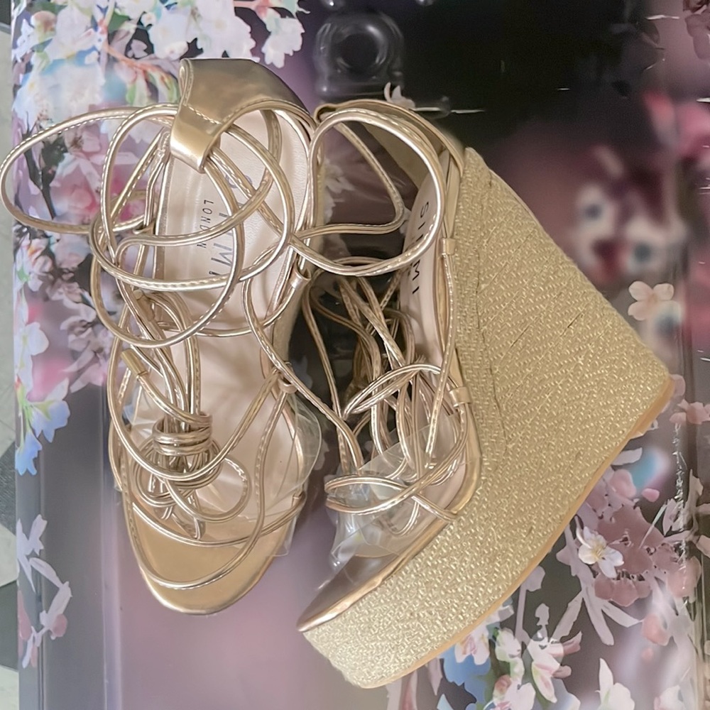 Misty Rose Gold Clear strap lace up espadrille wedge US size 7